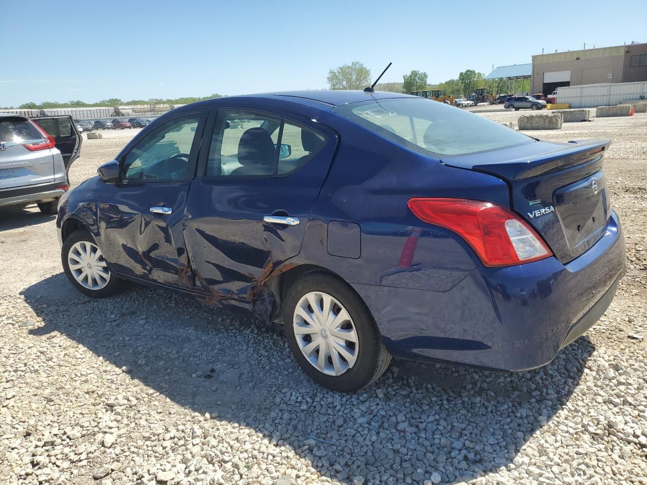 2019 Nissan Versa S vin: 3N1CN7APXKL850679