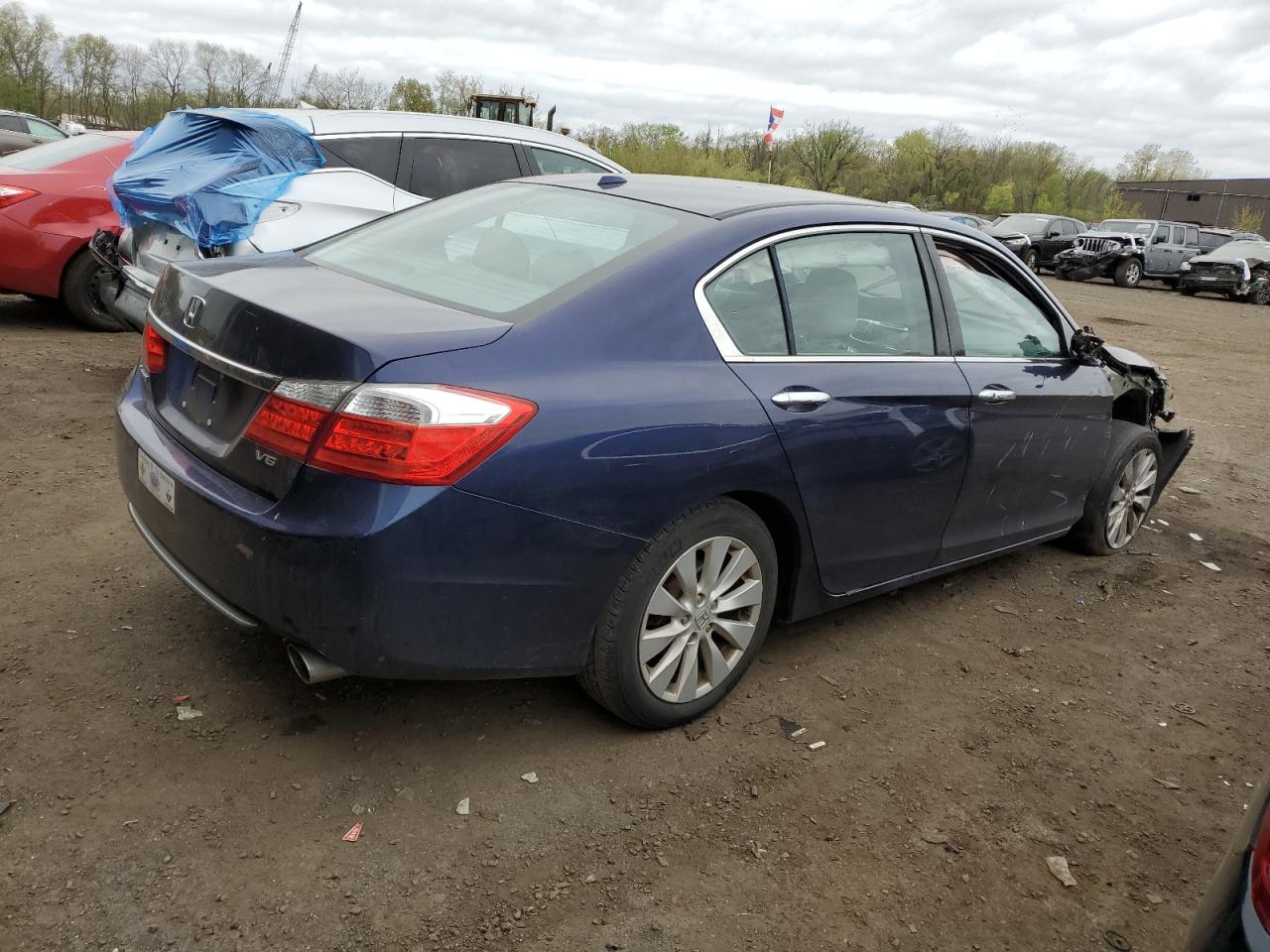 1HGCR3F8XDA046888 2013 Honda Accord Exl