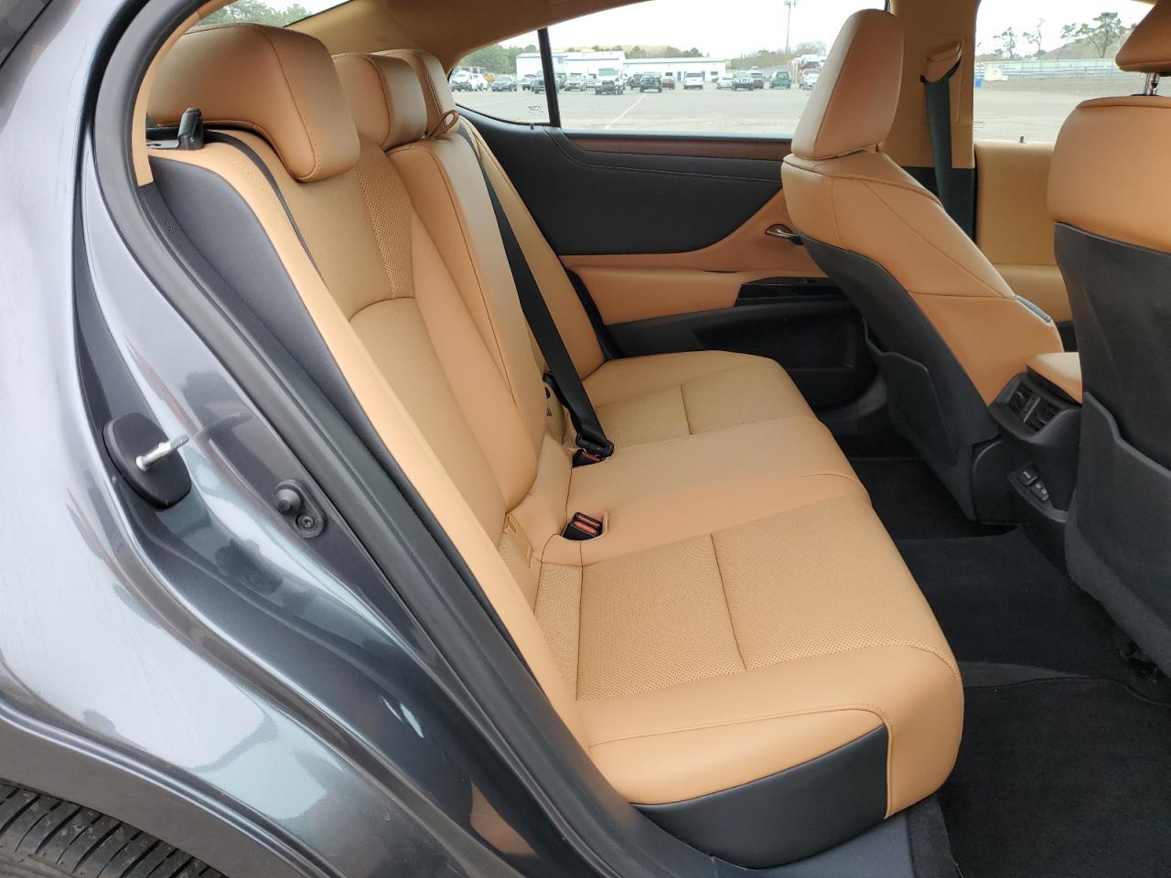 58ADZ1B18NU117123 2022 Lexus Es 350 Base