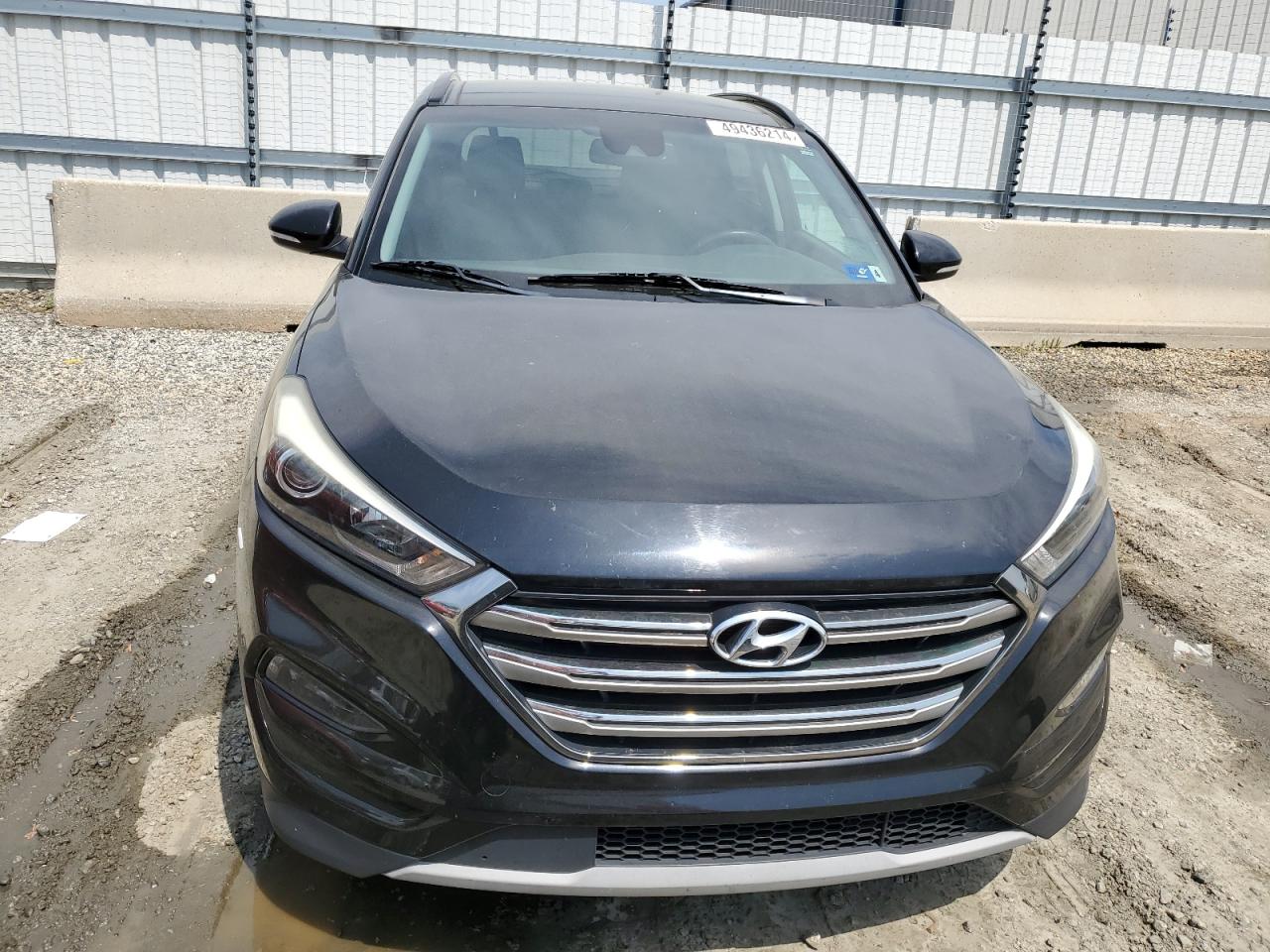 KM8J3CA28HU289318 2017 Hyundai Tucson Limited