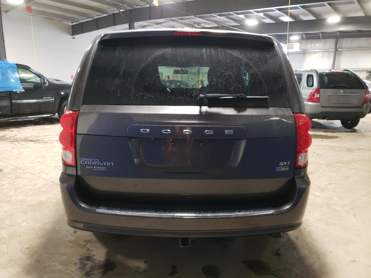 2C4RDGCG7HR838251 2017 Dodge Grand Caravan Sxt