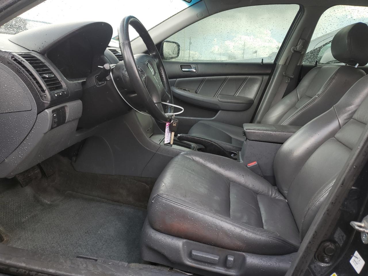 1HGCM567X5A048501 2005 Honda Accord Ex