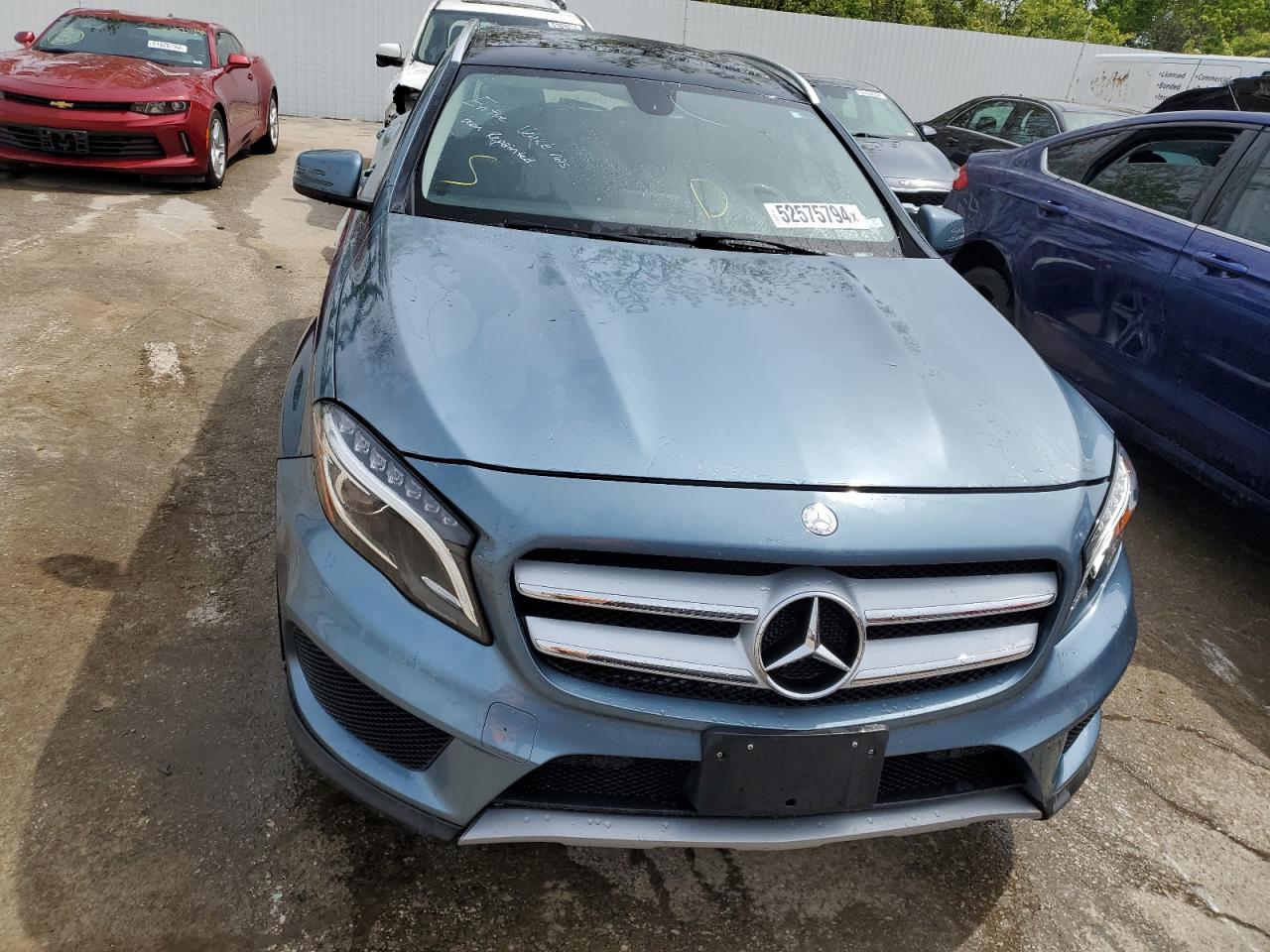 MERCEDES-BENZ GLA-CLASS 2015