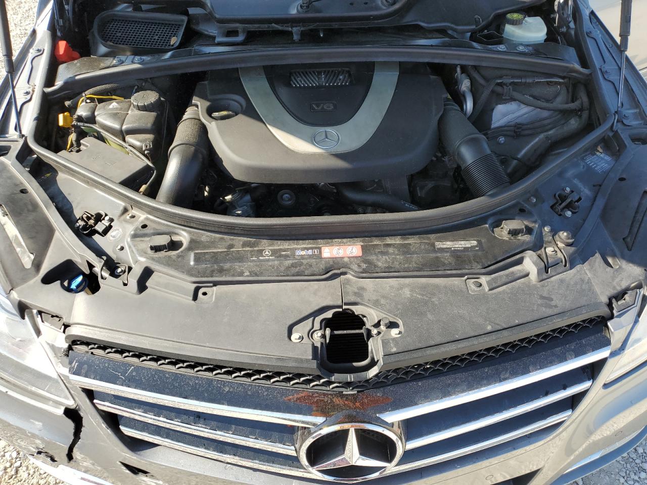 4JGCB6FE3BA118646 2011 Mercedes-Benz R 350 4Matic