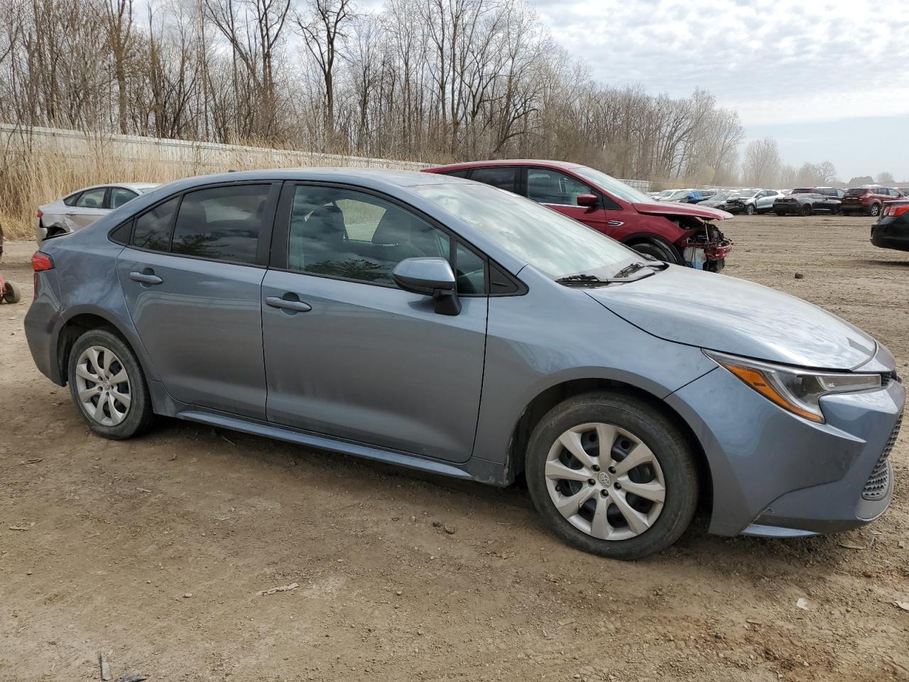 2021 Toyota Corolla Le vin: 5YFEPMAE6MP220404