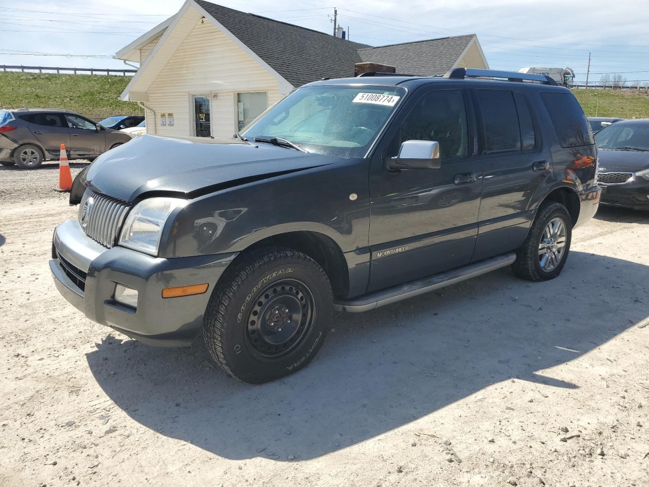 4M2EN4JE6AUJ03890 2010 Mercury Mountaineer Premier