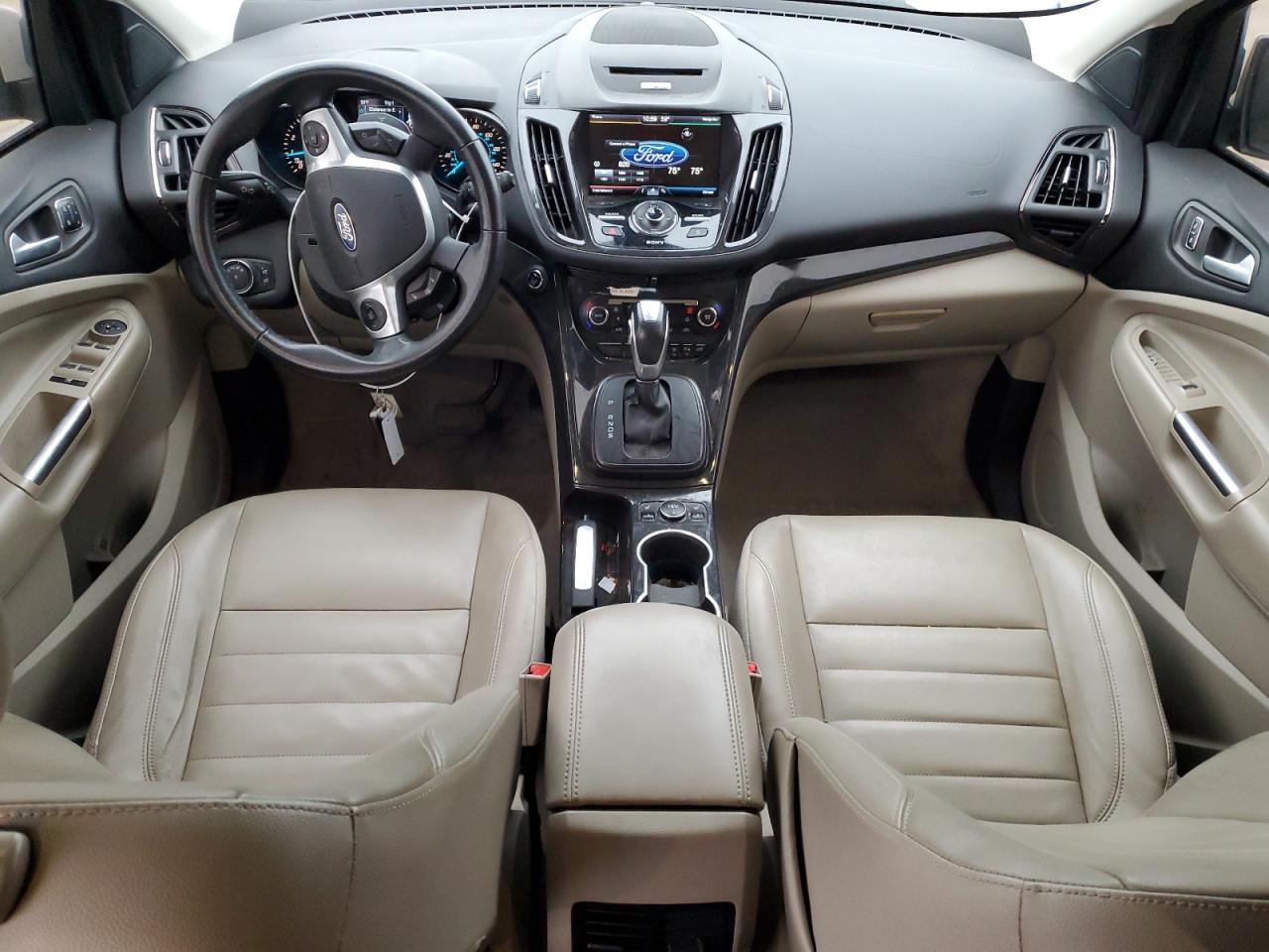 1FMCU0J93EUC44414 2014 Ford Escape Titanium