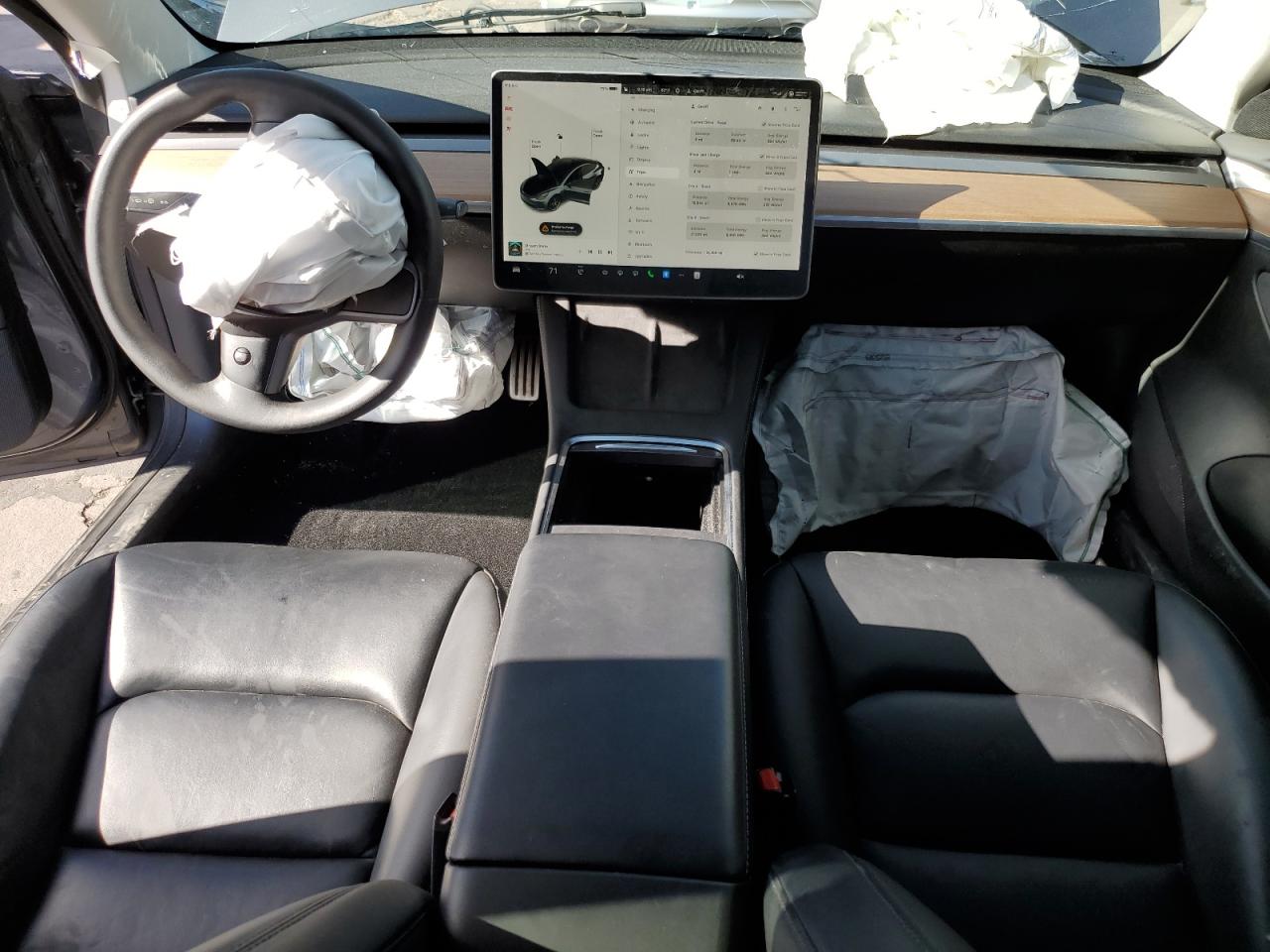 5YJ3E1EC7NF109717 2022 Tesla Model 3