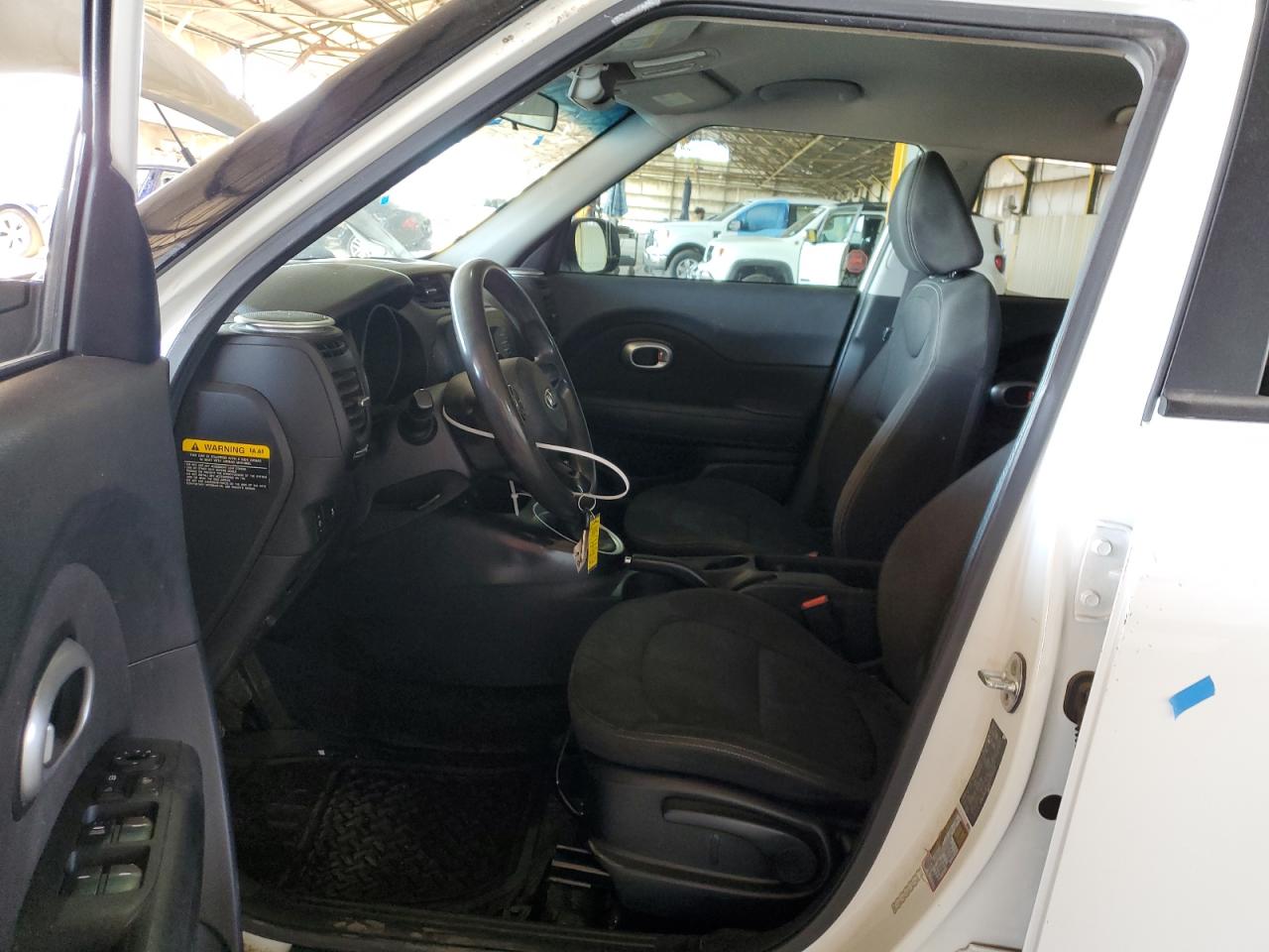 KNDJN2A24G7294103 2016 Kia Soul