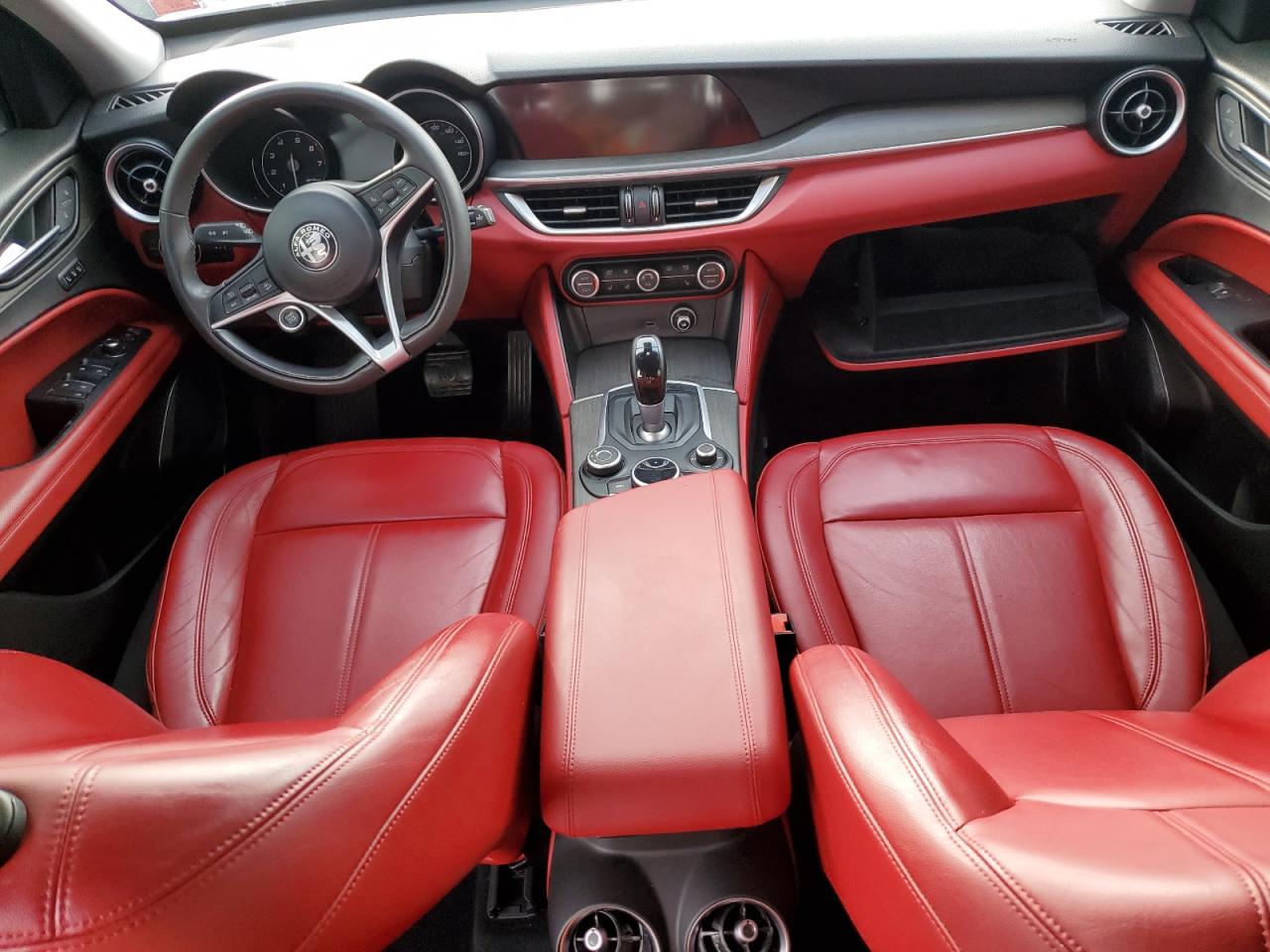 ZASPAKBN6K7C32233 2019 Alfa Romeo Stelvio Ti