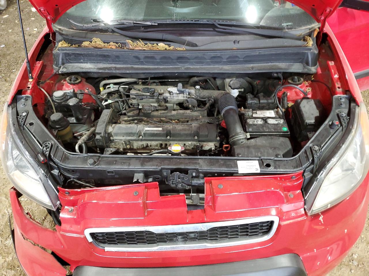 KNDJT2A22B7339716 2011 Kia Soul +