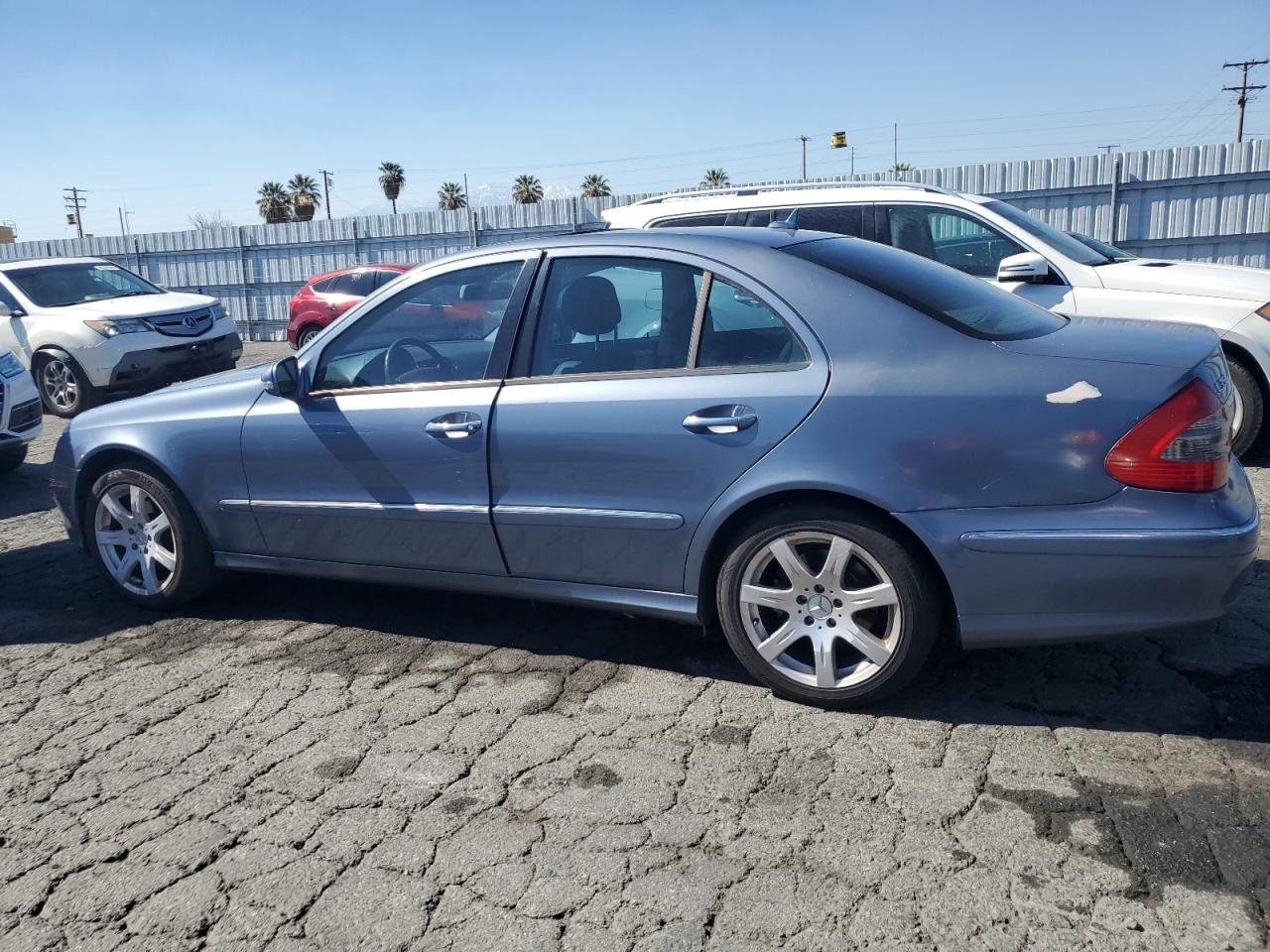 WDBUF56XX7B032971 2007 Mercedes-Benz E 350