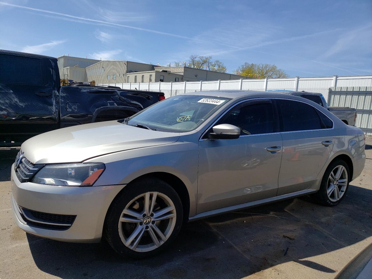 2014 Volkswagen Passat Se vin: 1VWBN7A30EC005925