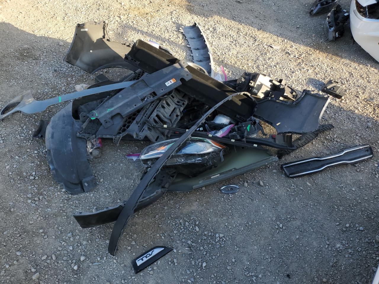 KNDJP3A57H7427142 2017 Kia Soul +