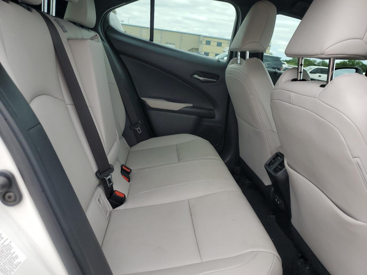 JTHU9JBH9K2014582 2019 Lexus Ux 250H