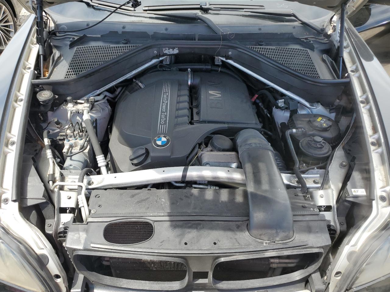 5UXFG2C54BLX05022 2011 BMW X6 xDrive35I