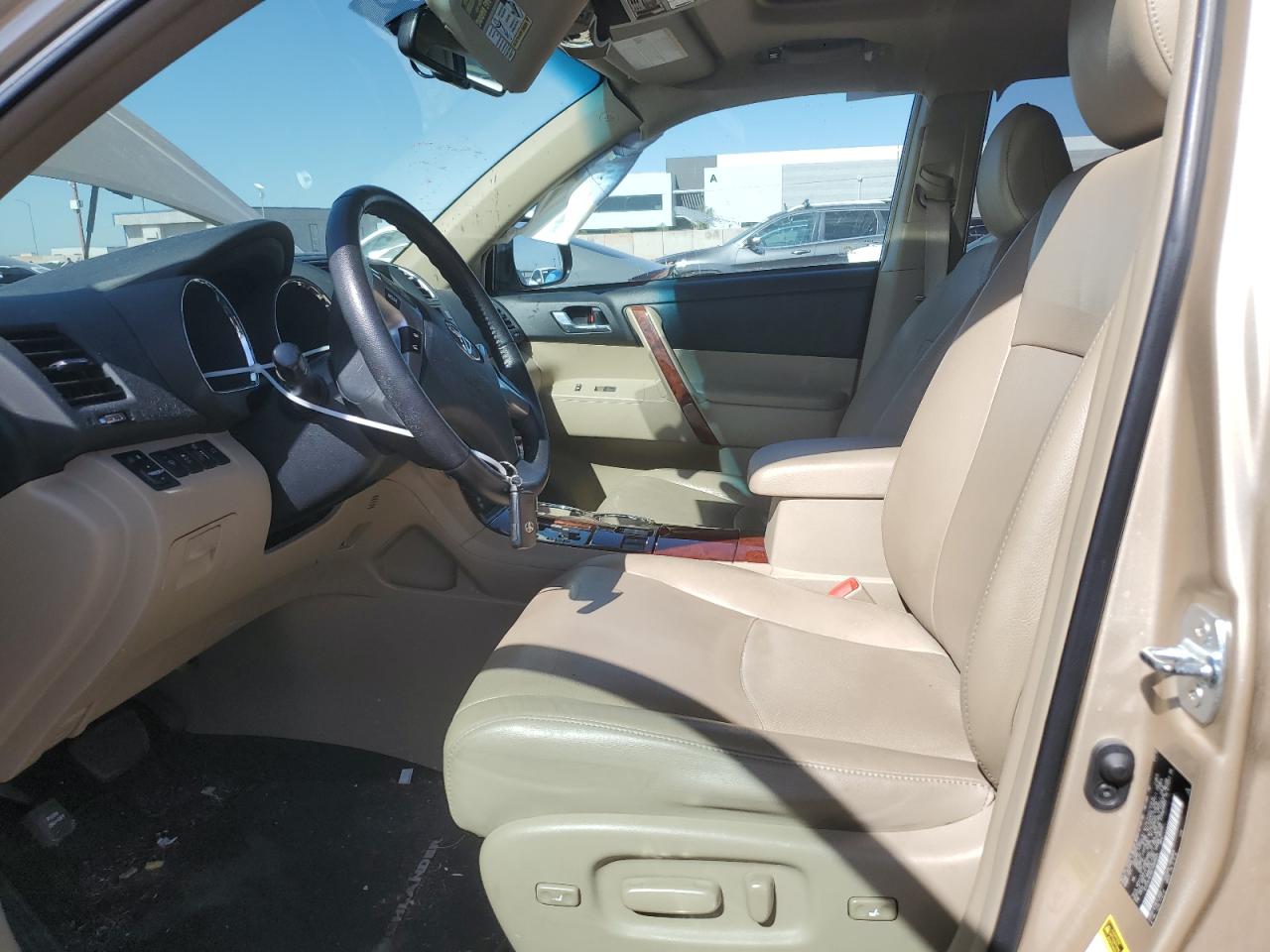 5TDYK3EHXCS066604 2012 Toyota Highlander Limited