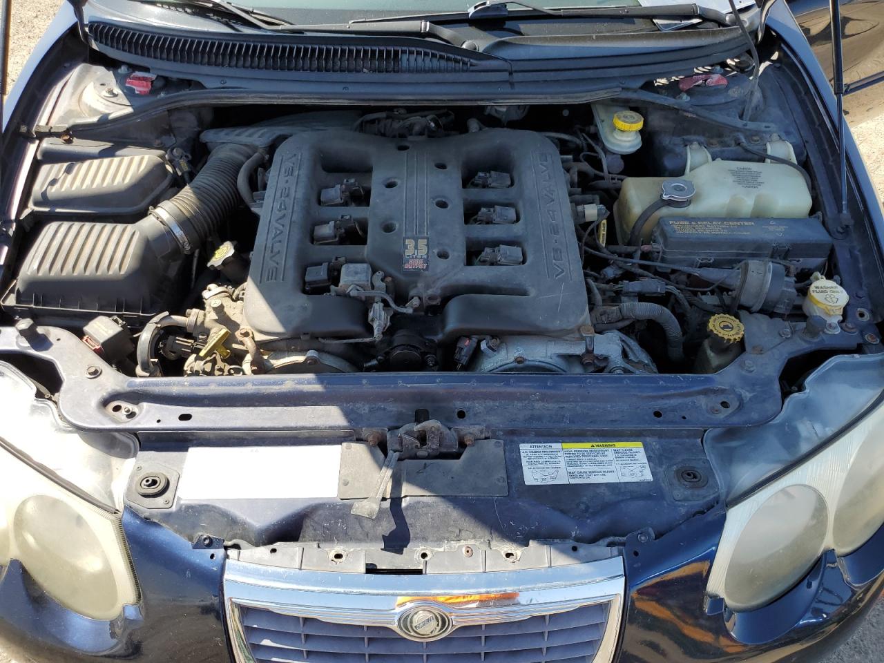 2C3AE66GX2H154182 2002 Chrysler 300M