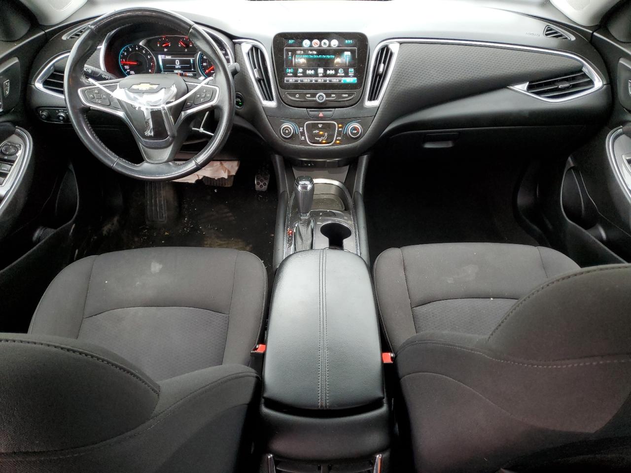 1G1ZD5ST9JF176519 2018 Chevrolet Malibu Lt