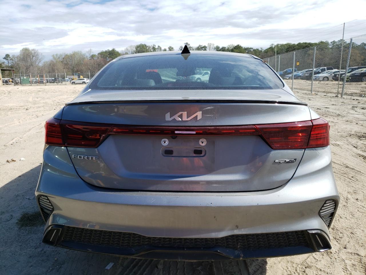 3KPF54AD1NE452798 2022 Kia Forte Gt Line