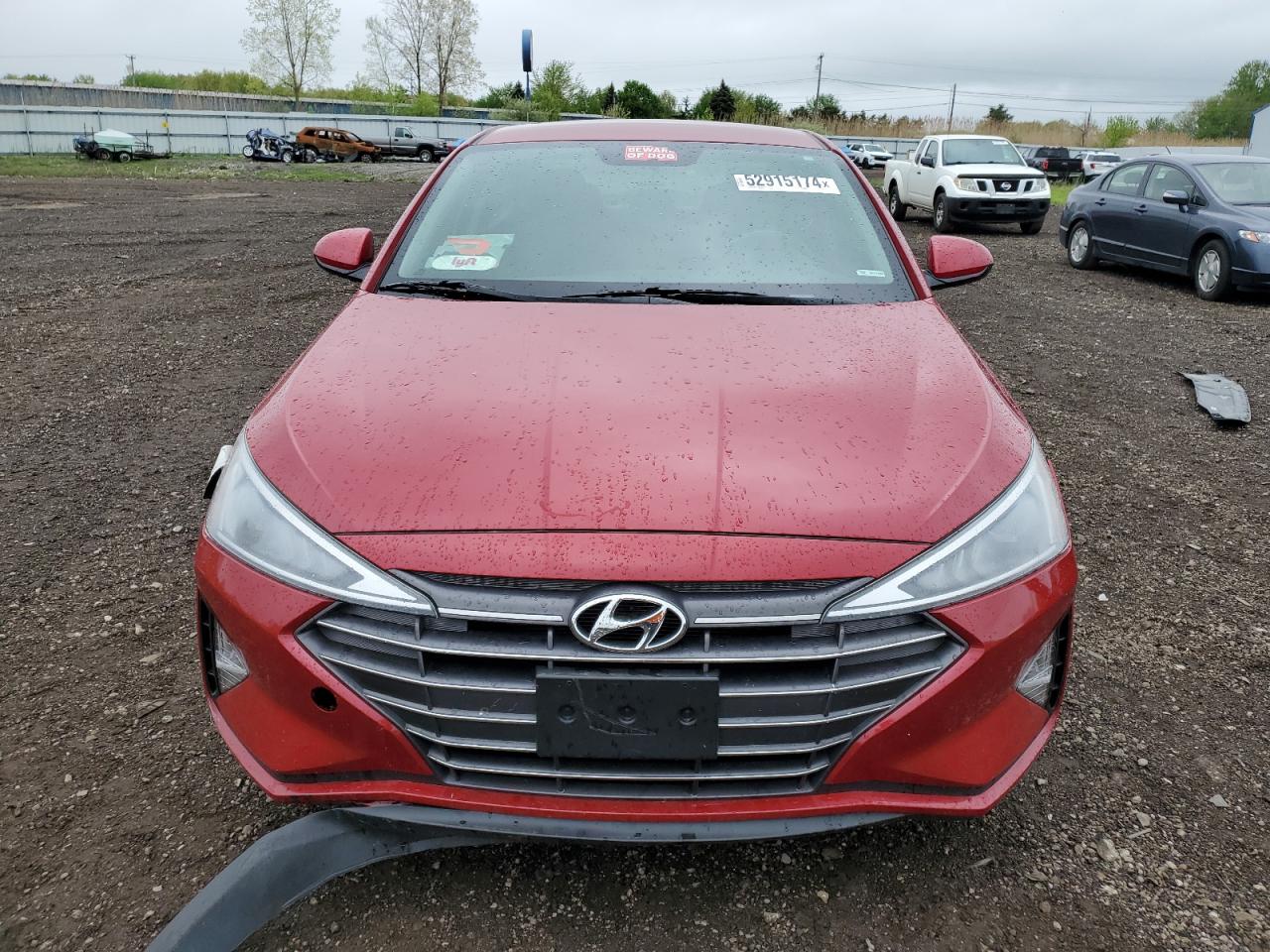 2019 Hyundai Elantra Se vin: KMHD74LF8KU778879