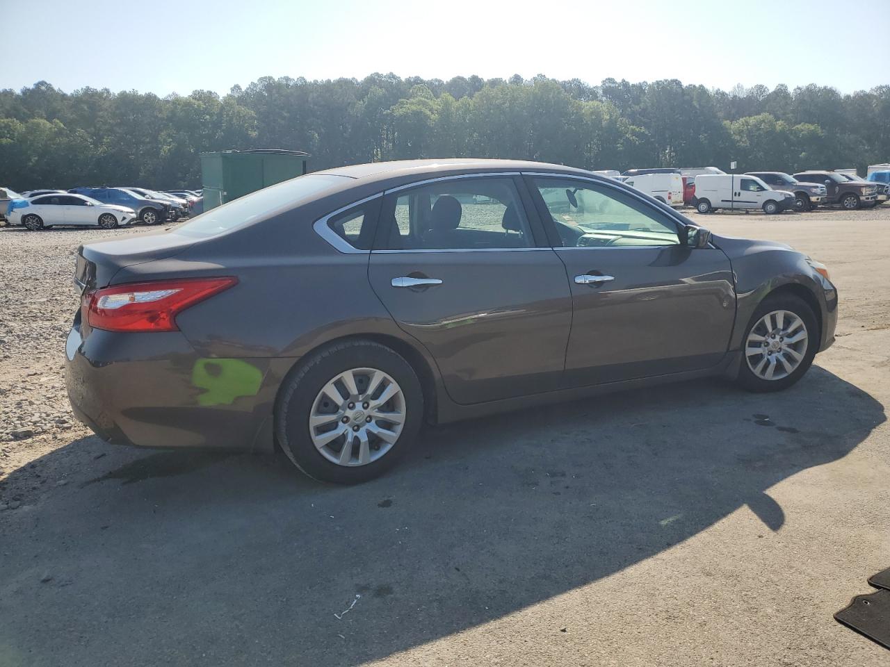 1N4AL3AP2GC260004 2016 Nissan Altima 2.5