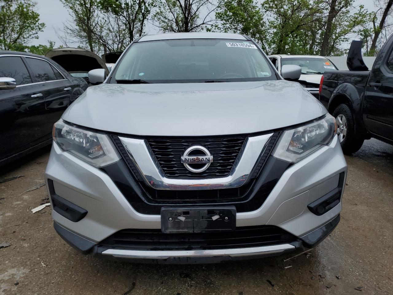 2017 Nissan Rogue S vin: KNMAT2MT3HP531210