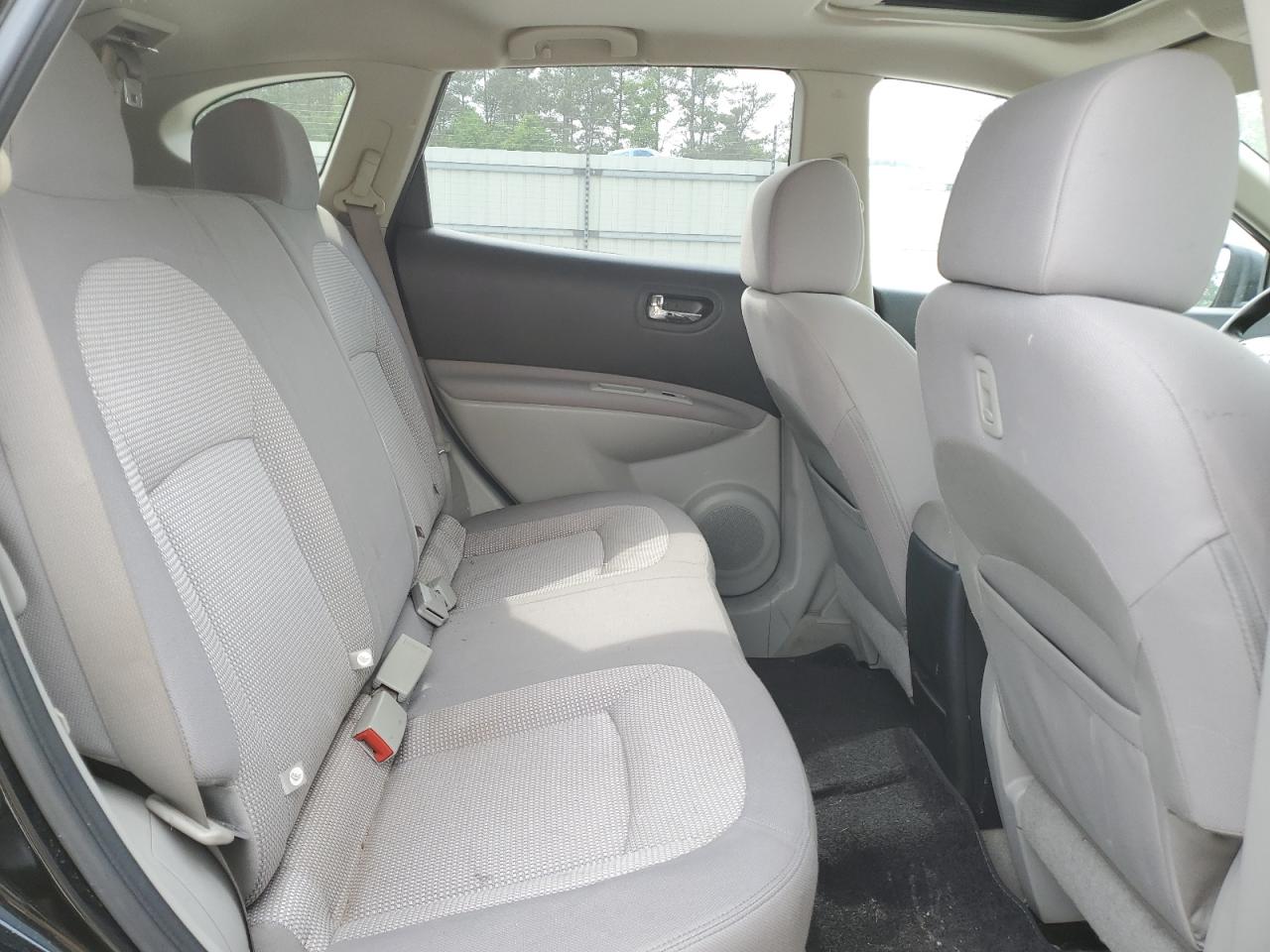 JN8AS5MT3BW156831 2011 Nissan Rogue S