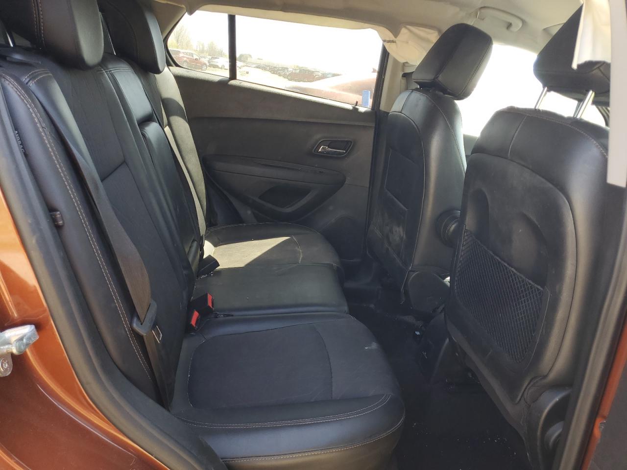 3GNCJLSB3KL234303 2019 Chevrolet Trax 1Lt