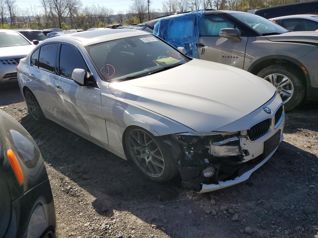 WBA8D9G57HNT91477 2017 BMW 330 Xi