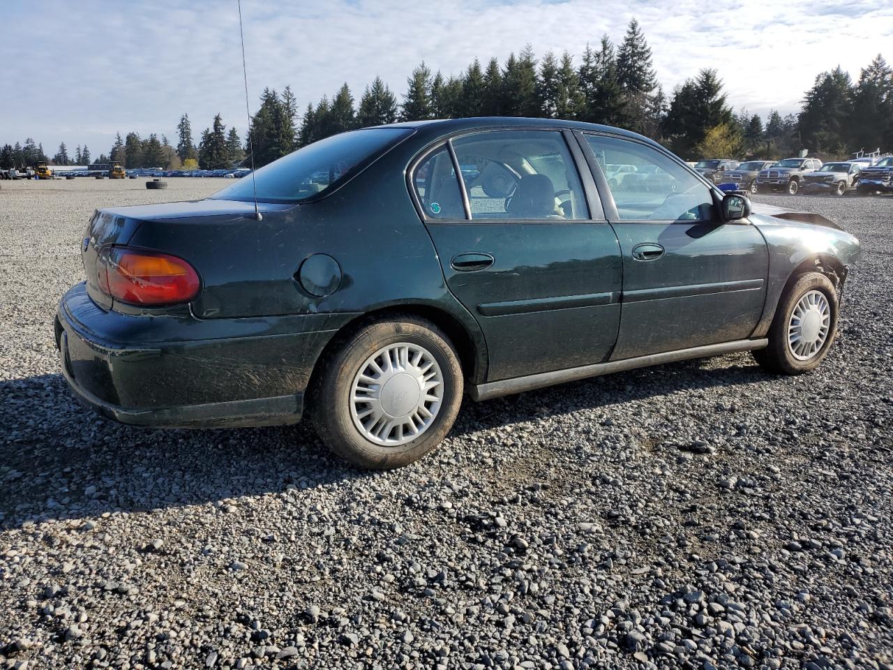 1G1ND52J72M715990 2002 Chevrolet Malibu