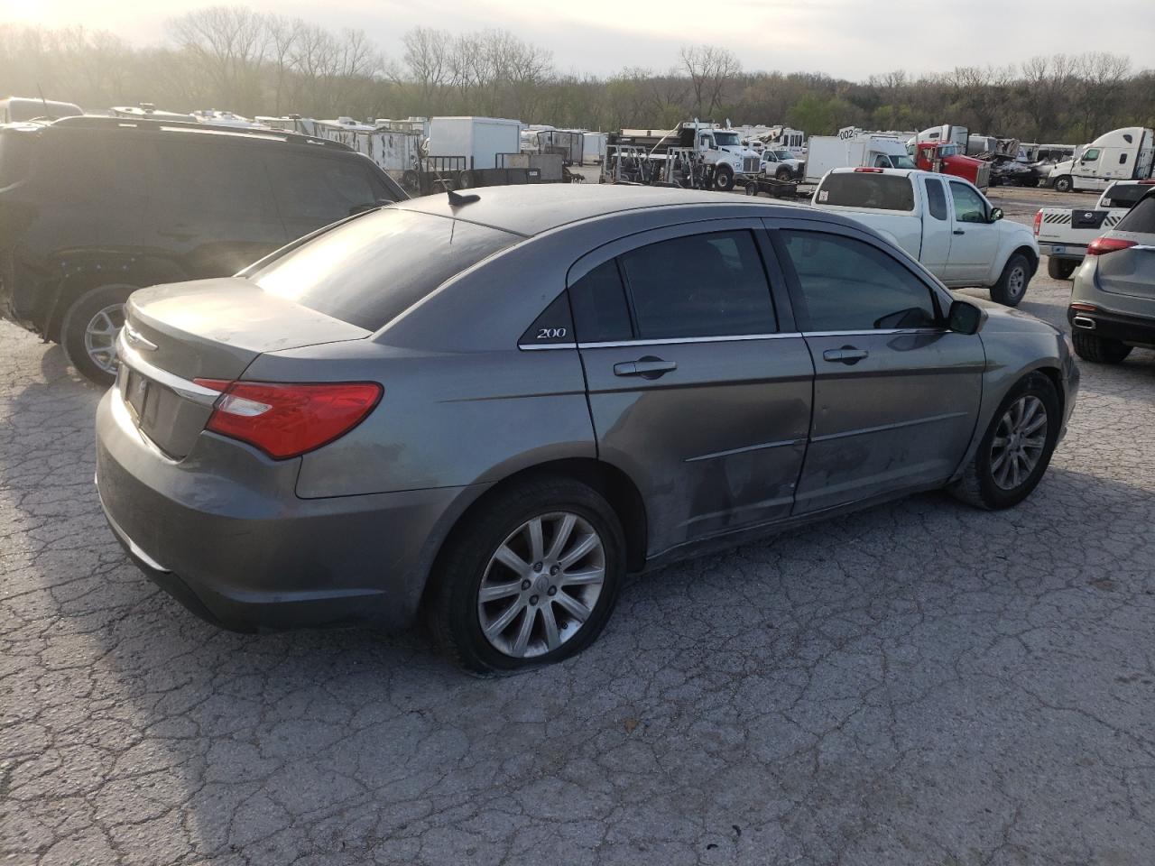 1C3CCBBG2CN247638 2012 Chrysler 200 Touring