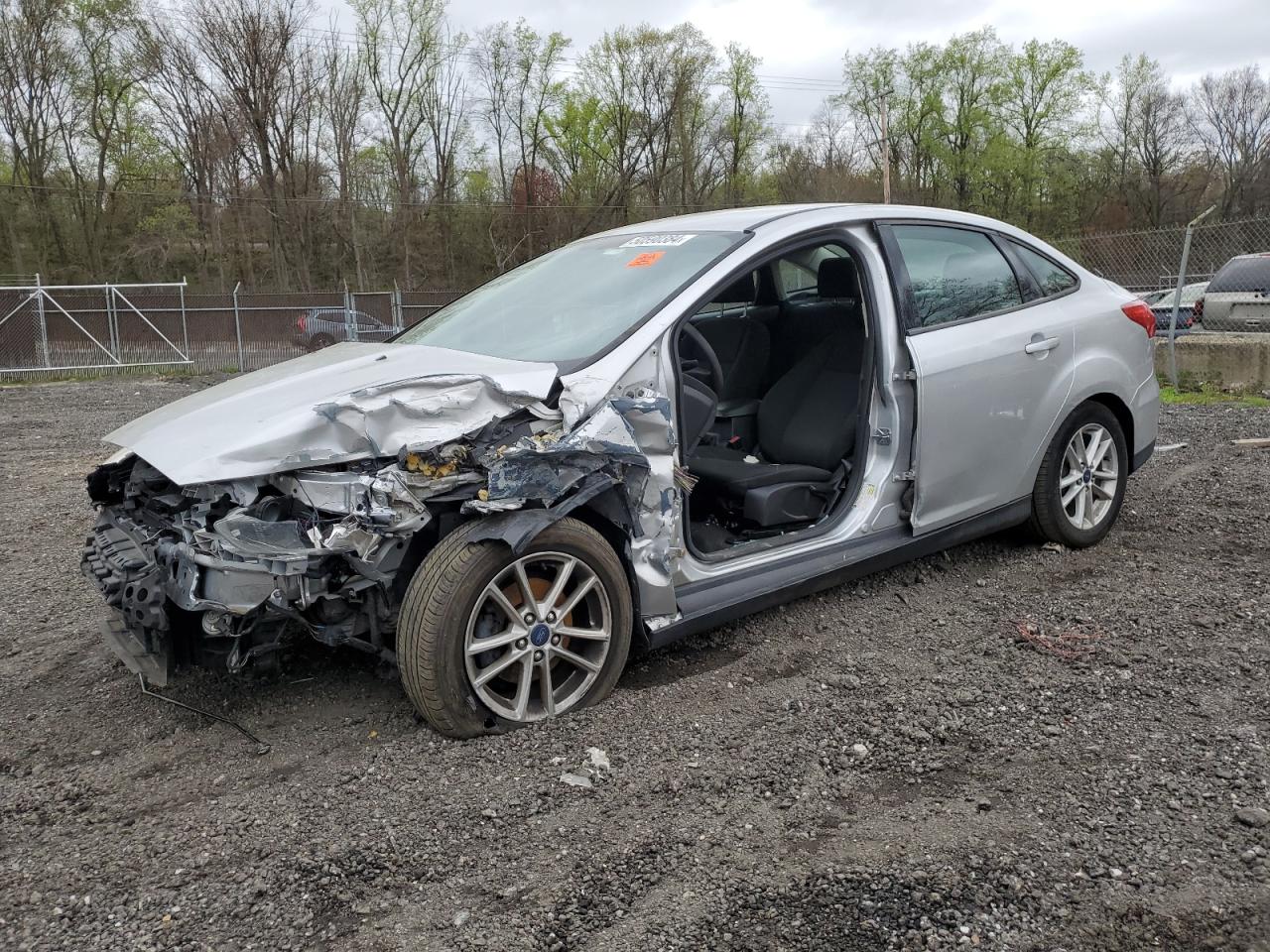 1FADP3F26HL208469 2017 Ford Focus Se