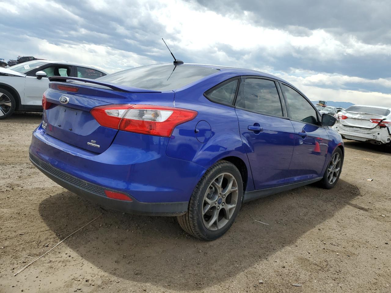 2014 Ford Focus Se vin: 1FADP3F20EL325072