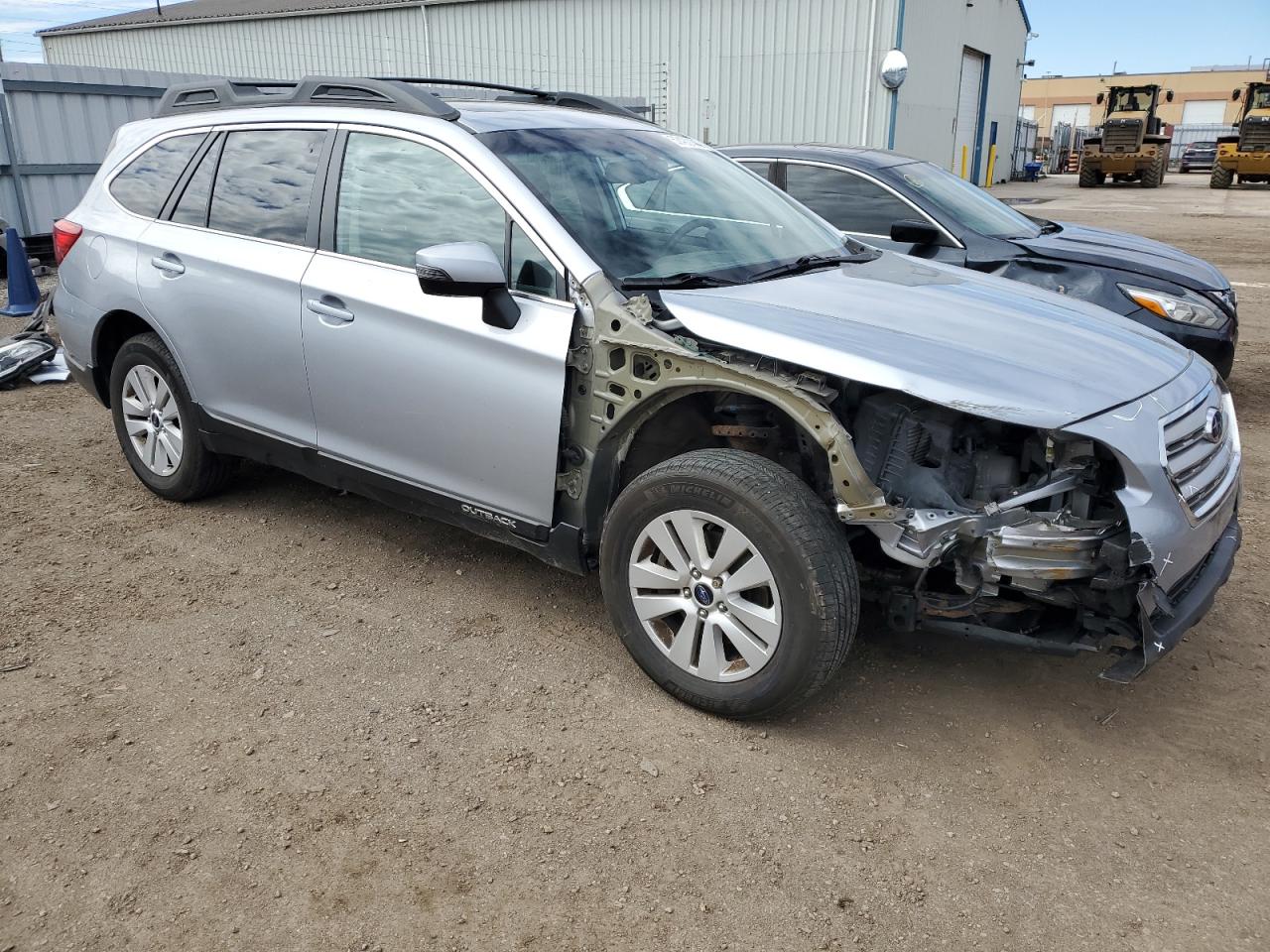 4S4BSFDC5F3225883 2015 Subaru Outback 3.6R Premium