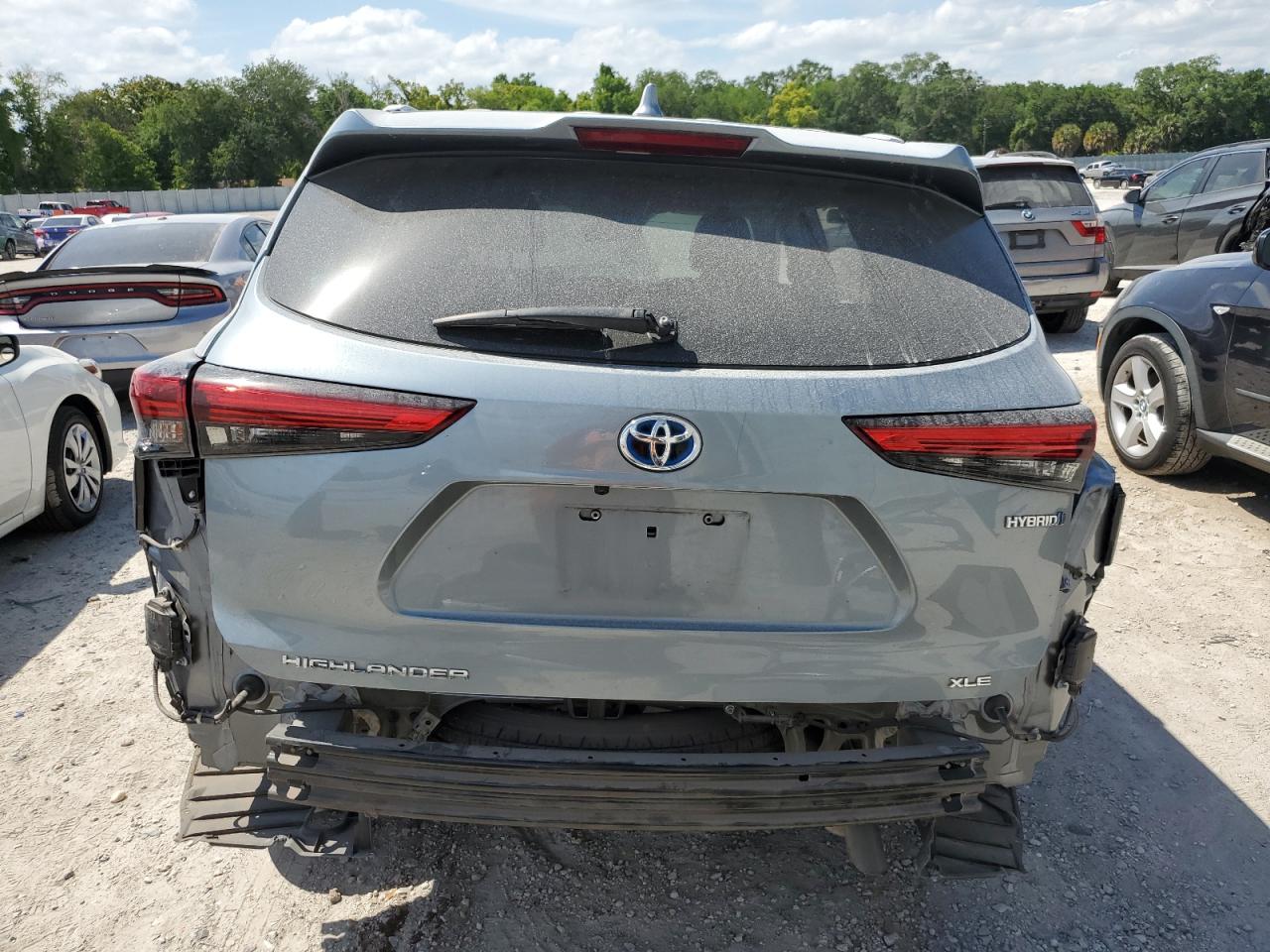 5TDHARAH3LS002397 2020 Toyota Highlander Hybrid Xle