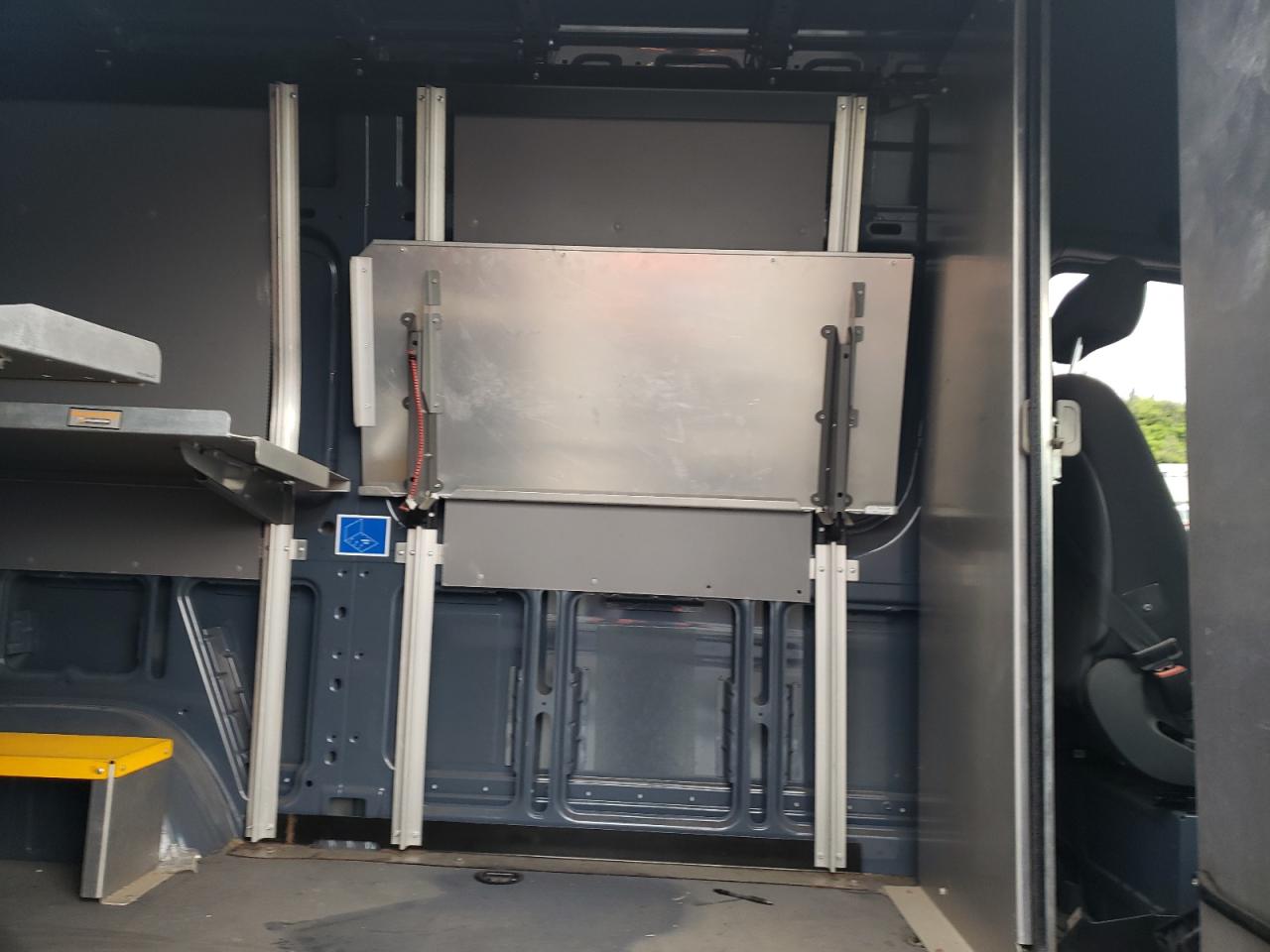 MERCEDES-BENZ SPRINTER 2500/3500