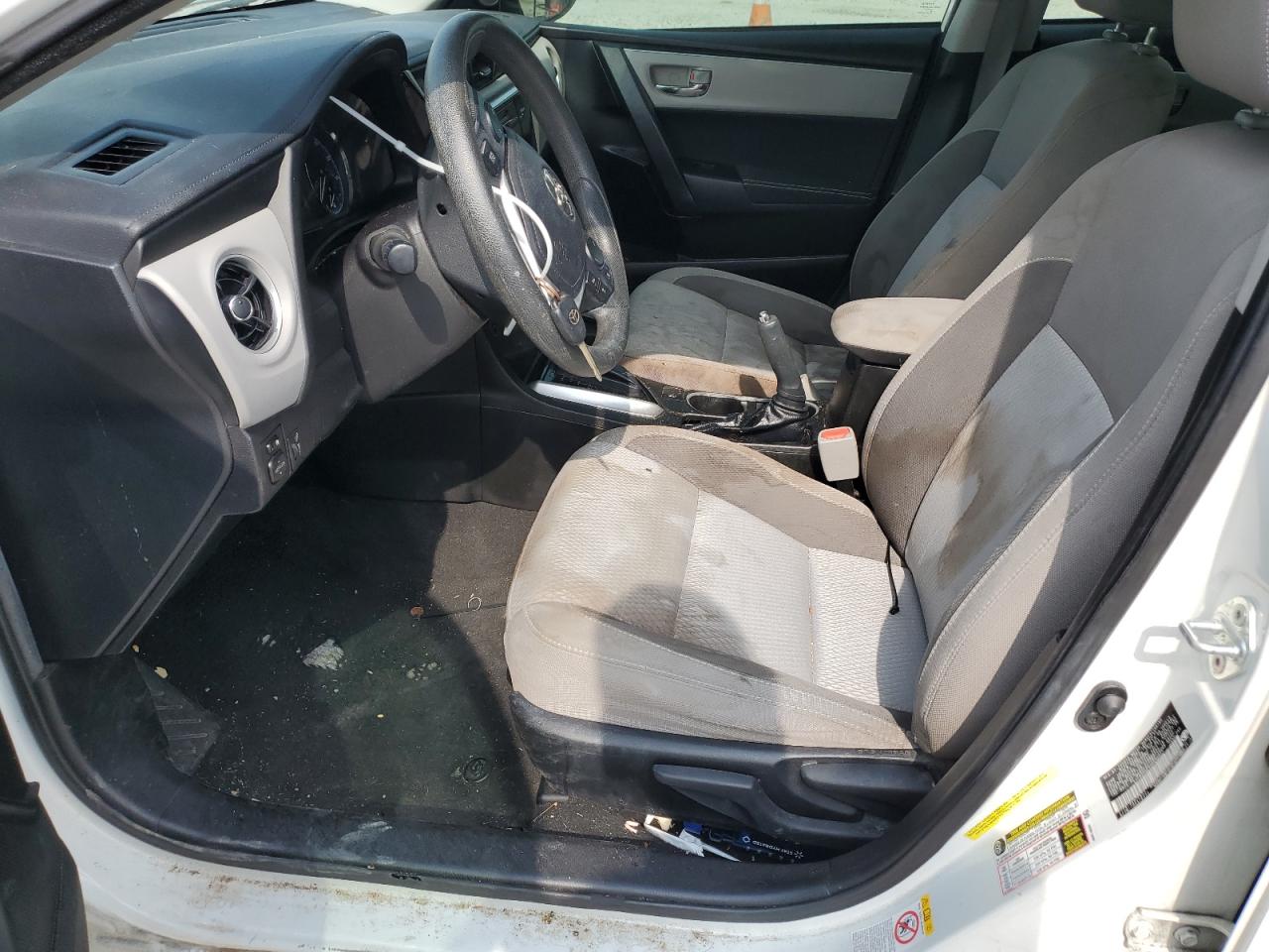 5YFBURHEXHP650232 2017 Toyota Corolla L