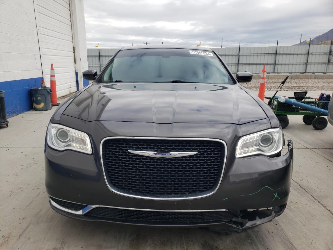 2C3CCAAG8KH755633 2019 Chrysler 300 Touring
