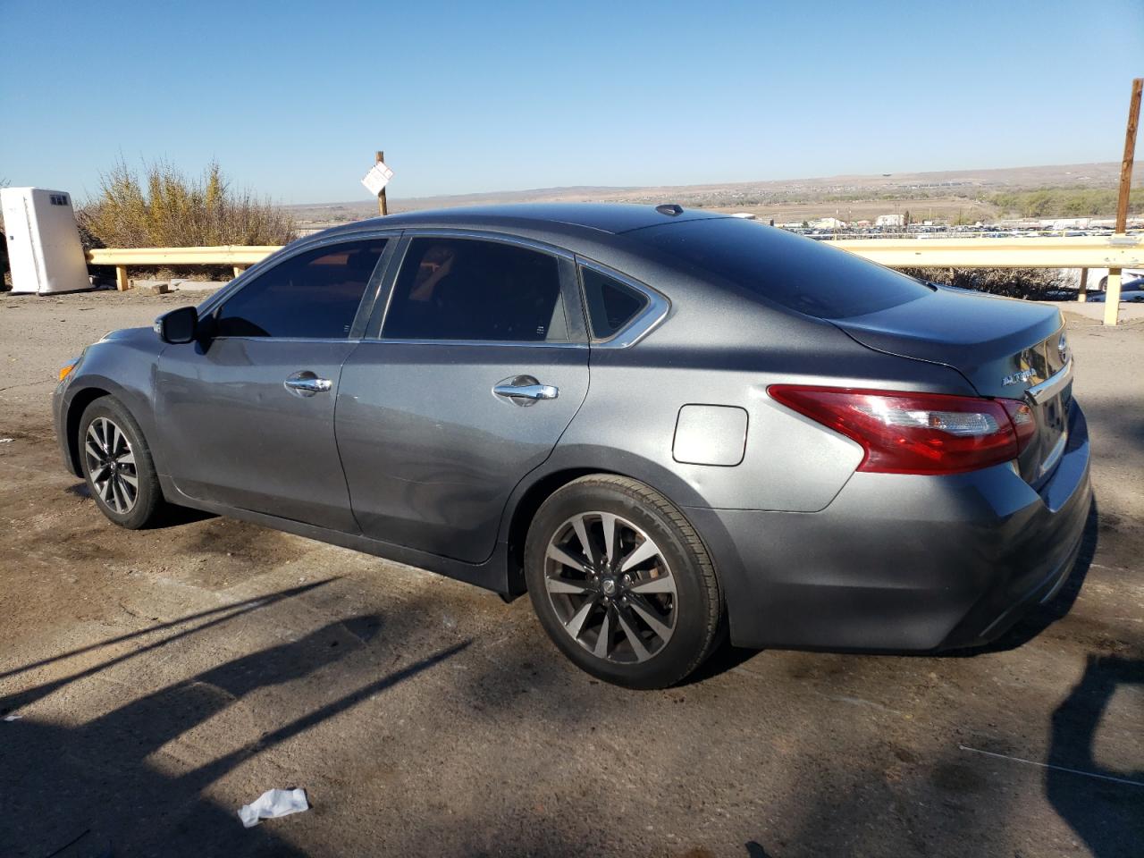 2018 Nissan Altima 2.5 vin: 1N4AL3AP4JC124299