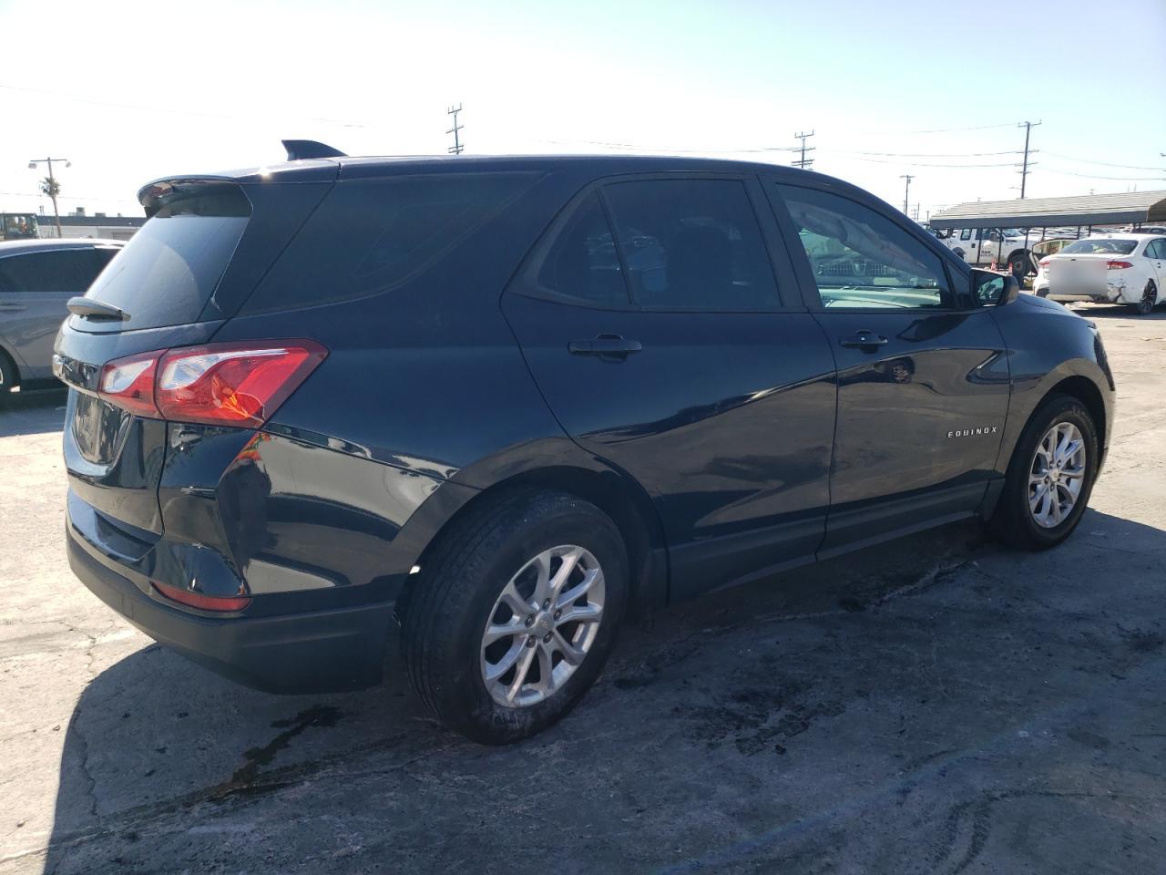 2020 Chevrolet Equinox Ls vin: 3GNAXHEV5LS654581