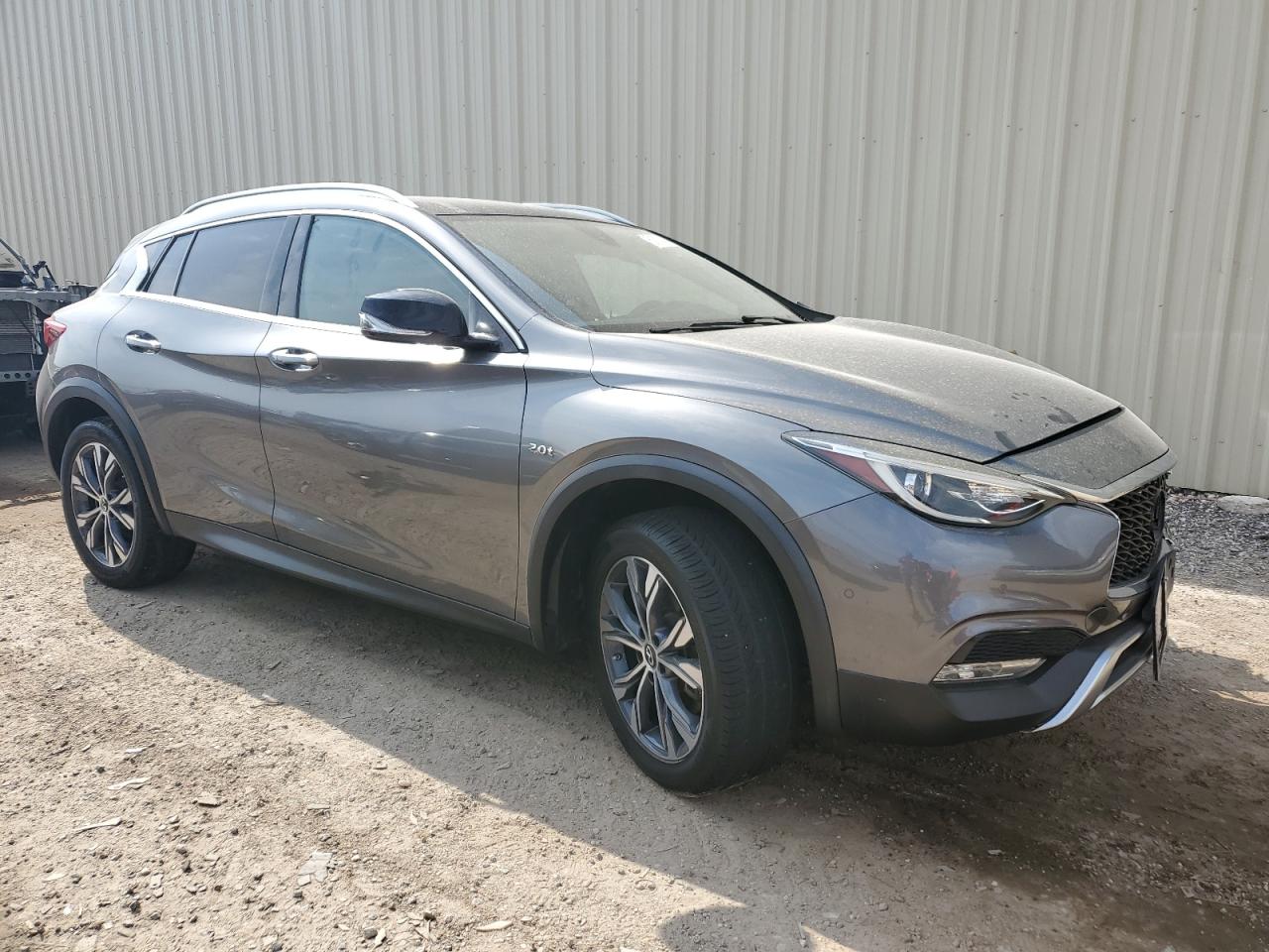 SJKCH5CR9JA048389 2018 Infiniti Qx30 Base