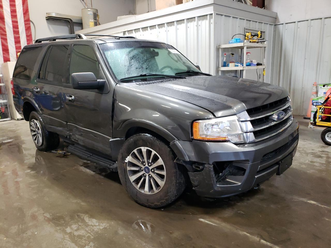 2017 Ford Expedition Xlt vin: 1FMJU1JT8HEA05836