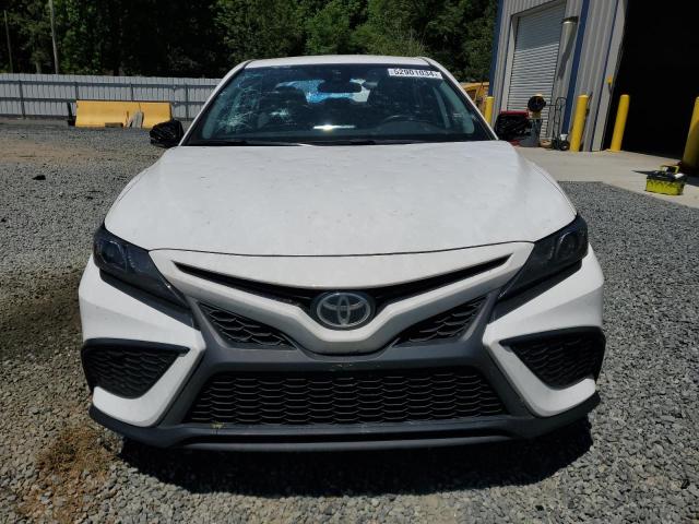 VIN 4T1G11AK8NU627185 2022 Toyota Camry, SE no.5