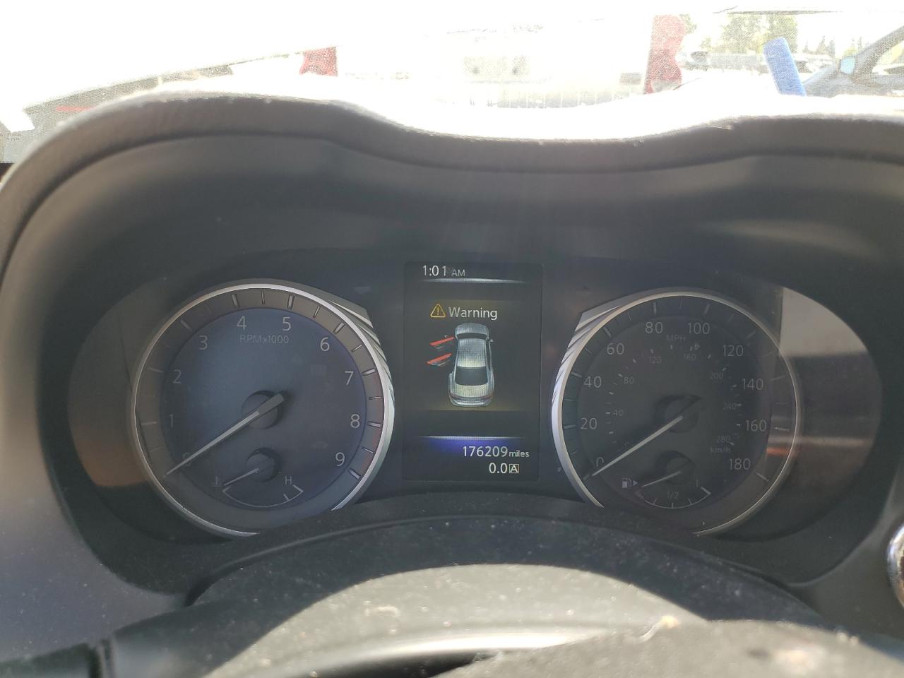 JN1EV7AP4HM743943 2017 Infiniti Q50 Premium