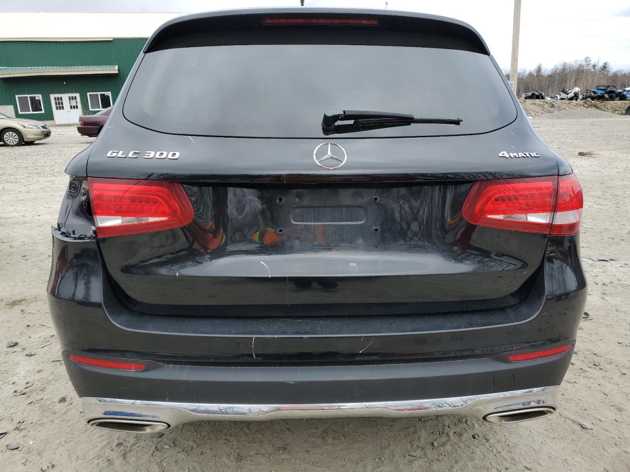 WDC0G4KB8JV069731 2018 Mercedes-Benz Glc 300 4Matic