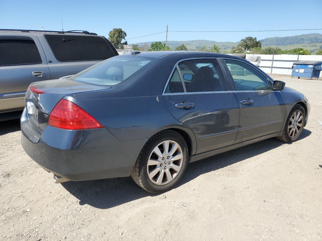 1HGCM66847A071483 2007 Honda Accord Ex