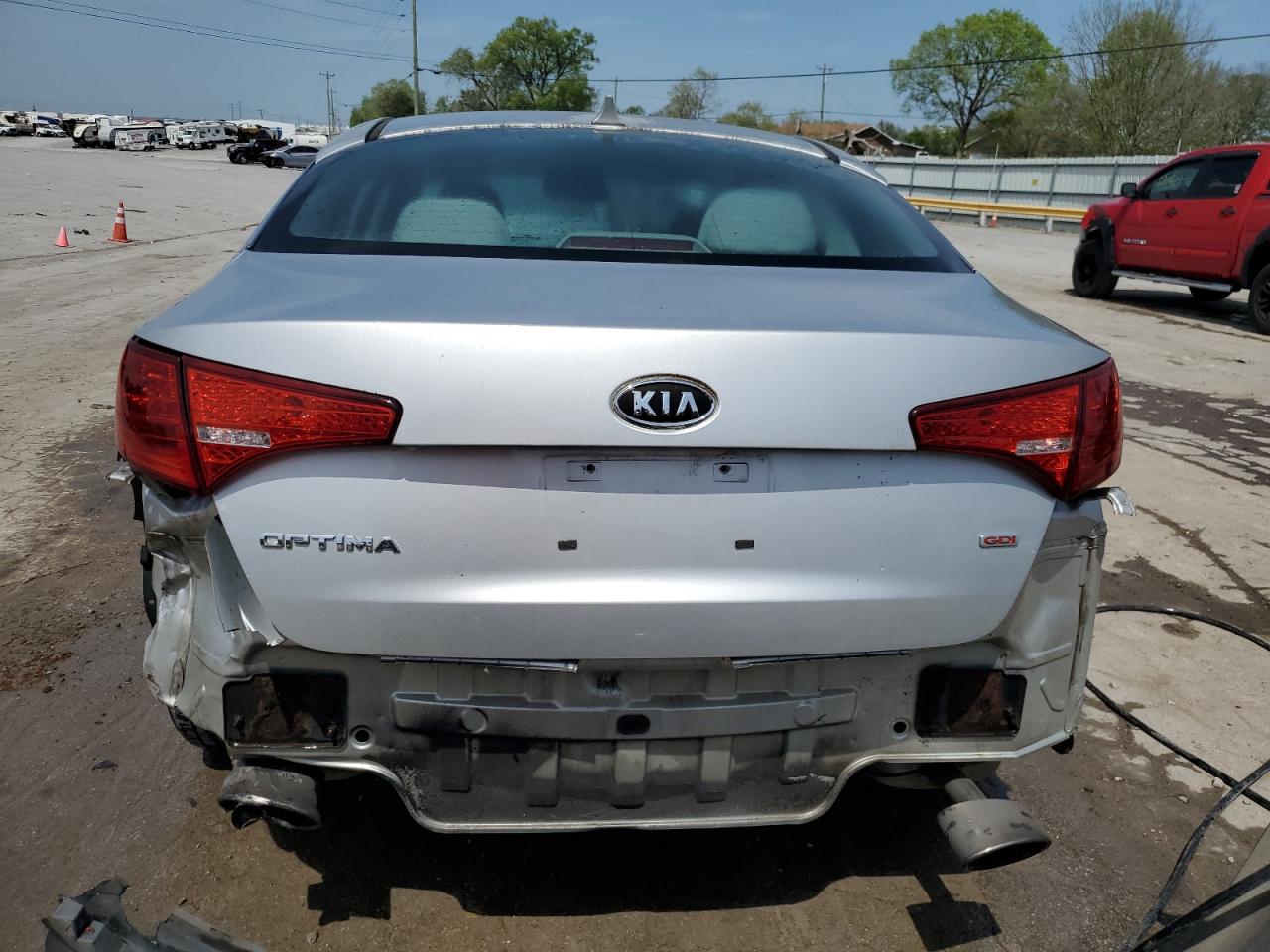 KNAGM4A78B5171197 2011 Kia Optima Lx