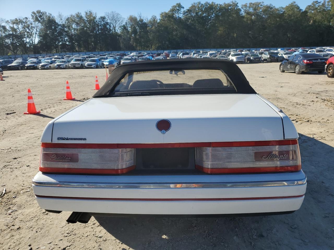 1G6VS3395PU127232 1993 Cadillac Allante