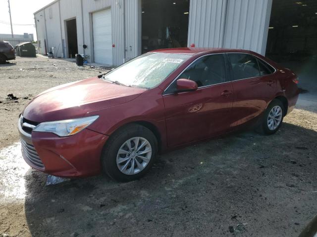 Lot #2487528554 2017 TOYOTA CAMRY LE salvage car